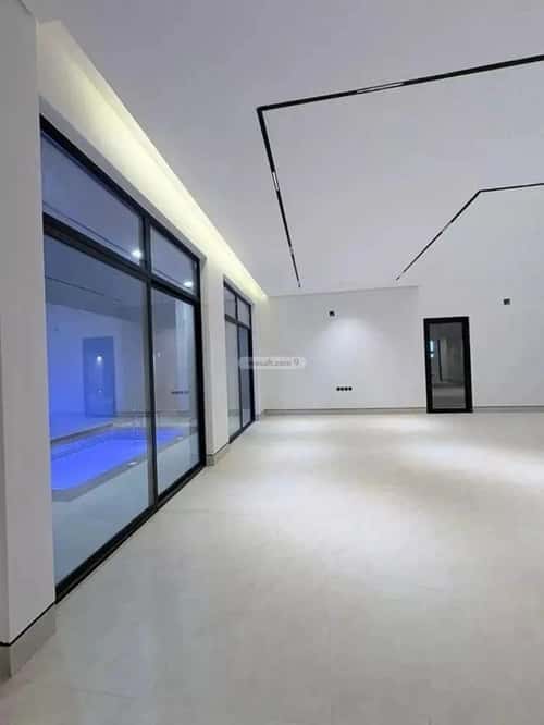 5 bedroom villa in Al Mahdiyyah 4