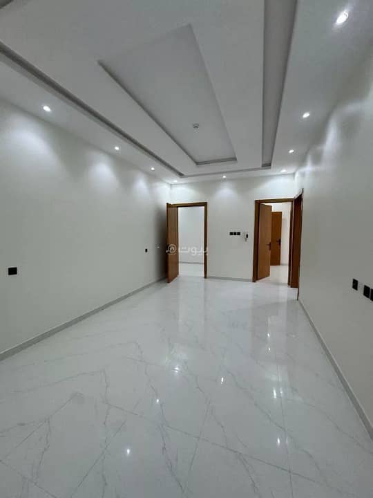 4 bedroom apartment in Al Aziziyah, Riyadh 6