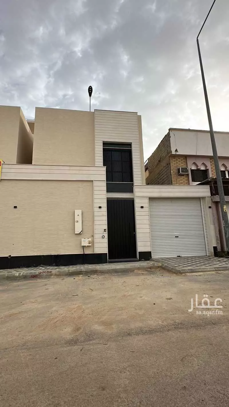 فيلا 10 غرف في العريجاء الغربية 2