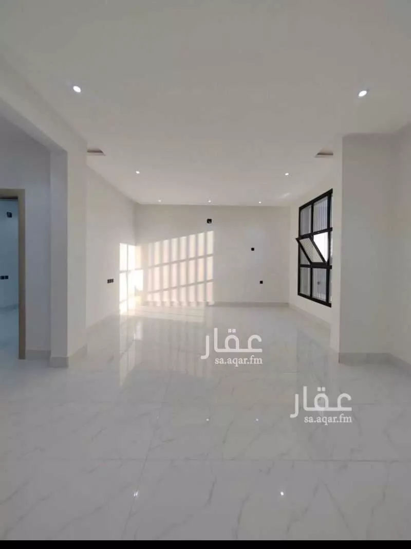 فيلا 10 غرف في العريجاء الغربية 7
