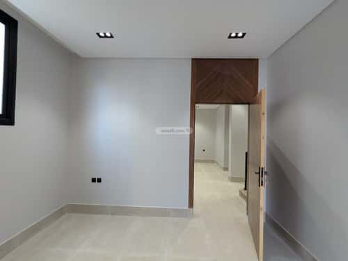 فيلا 6 غرف في عكاظ 5