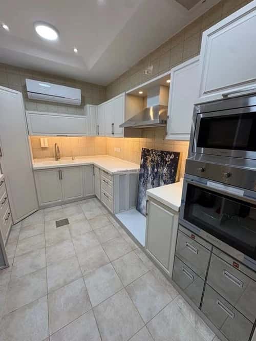 4 bedroom apartment in Al Ghadir, Riyadh 15