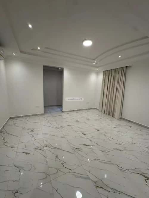 4 bedroom apartment in Al Ghadir, Riyadh 4