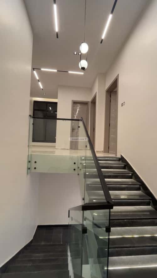 9 bedroom villa in Al Rimal 2
