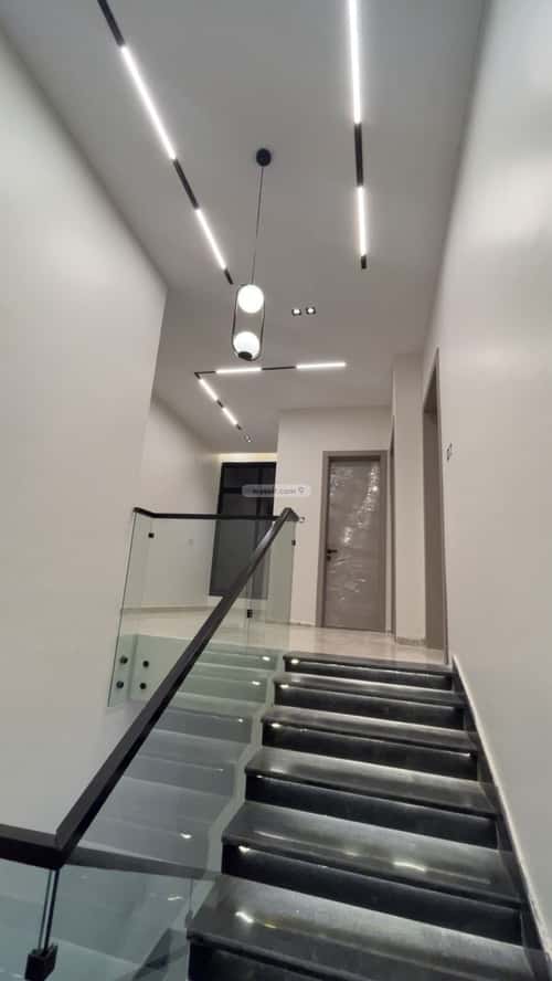 9 bedroom villa in Al Rimal 11