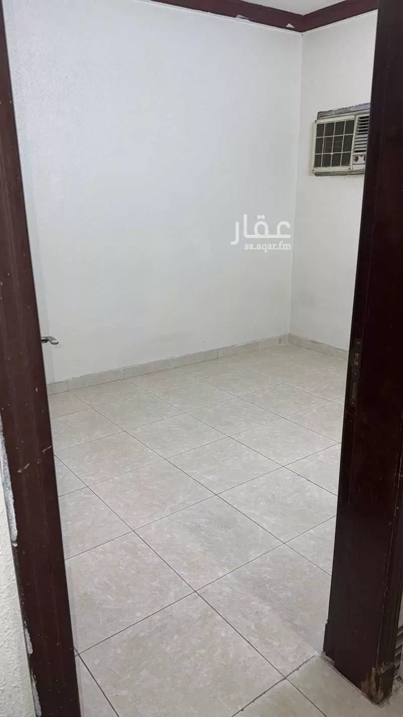 1 bedroom apartment in Al Khalidiyyah 3