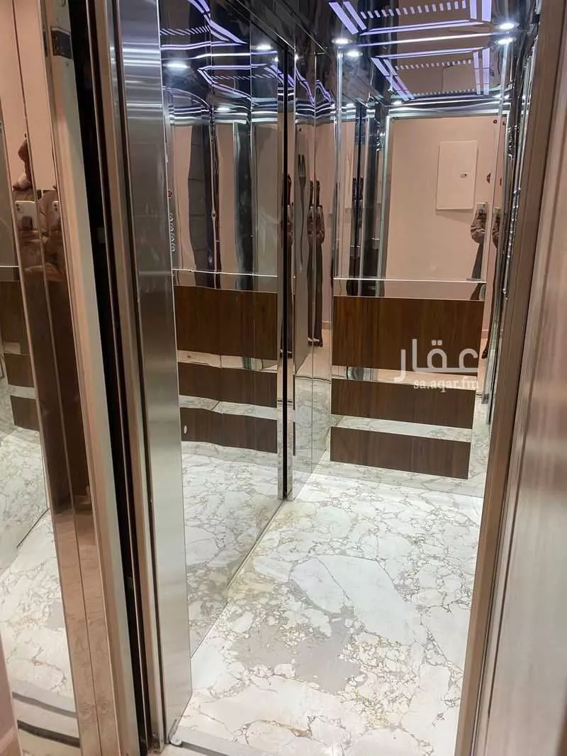 5 bedroom floor in Al Uraija Al Gharbiyah 6