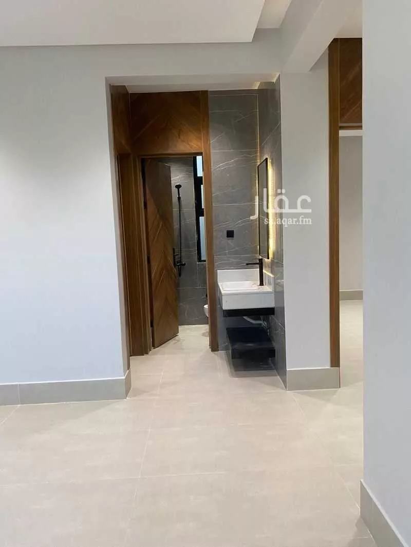 5 bedroom floor in Al Uraija Al Gharbiyah 7