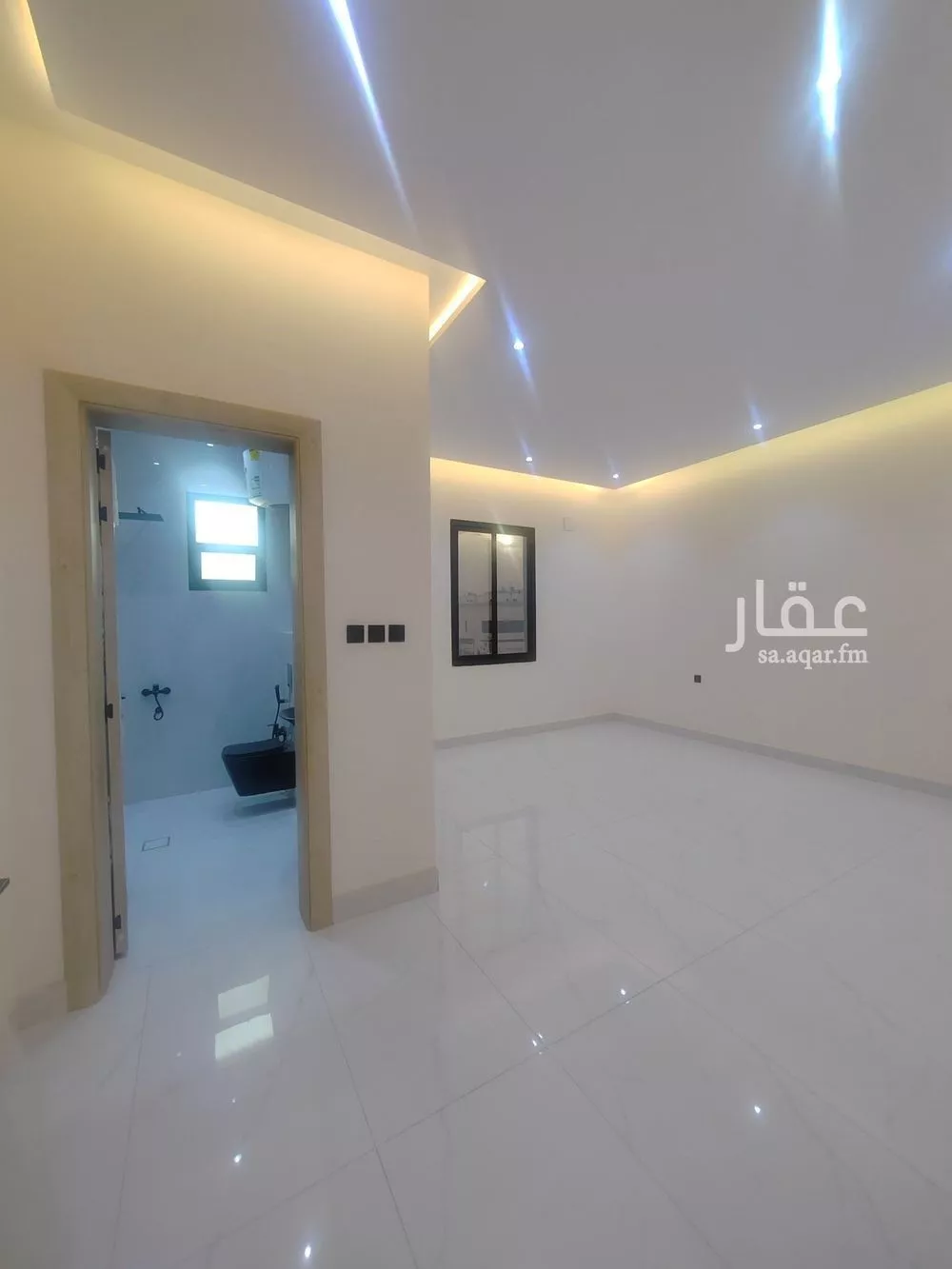 3 bedroom floor in Dhahrat Al Badiah 7