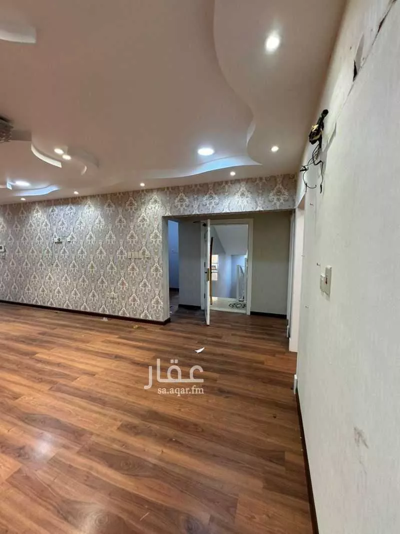 5 bedroom apartment in Al Jisr 13