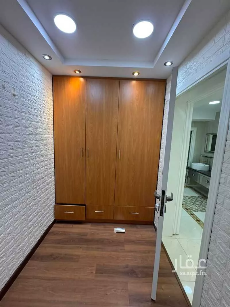 5 bedroom apartment in Al Jisr 16