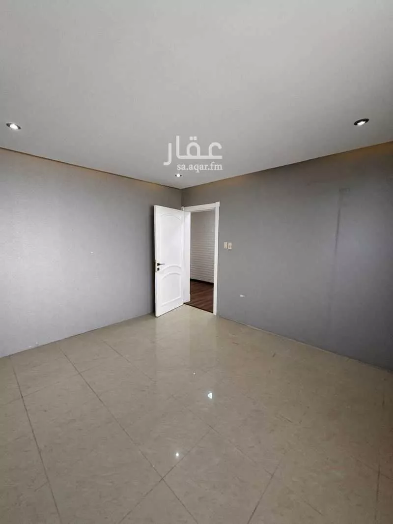 5 bedroom apartment in Al Jisr 8