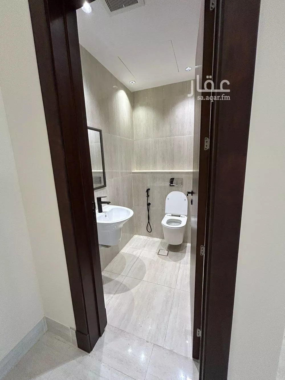 3 bedroom apartment in Al Aridh 18