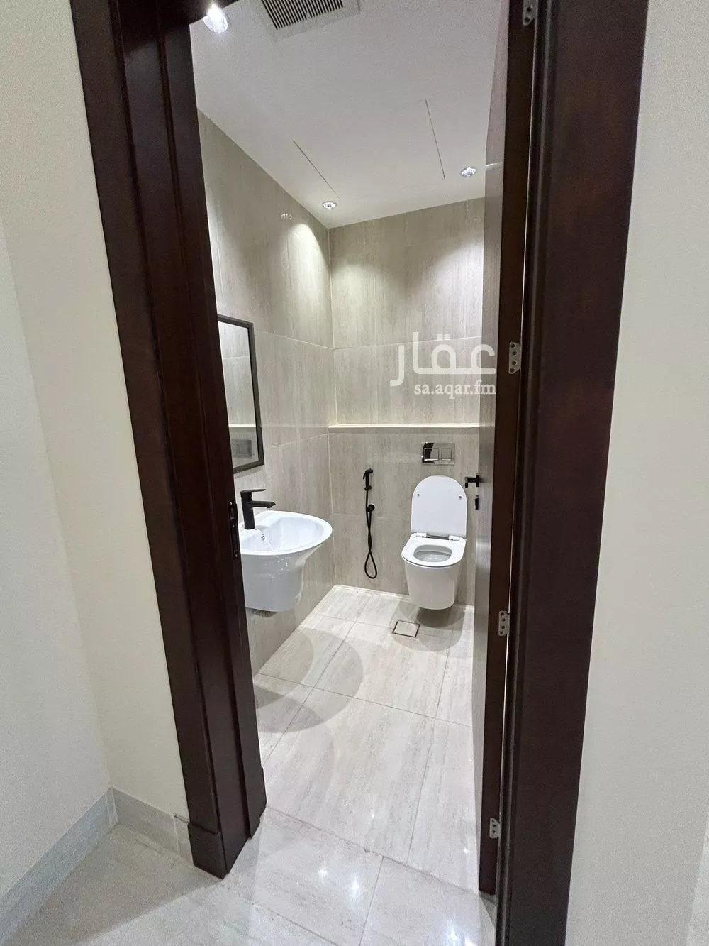 3 bedroom apartment in Al Aridh 10