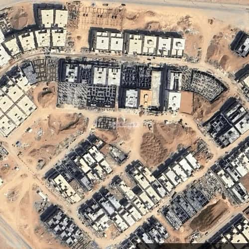 5 bedroom villa in Al Janadriyah 2