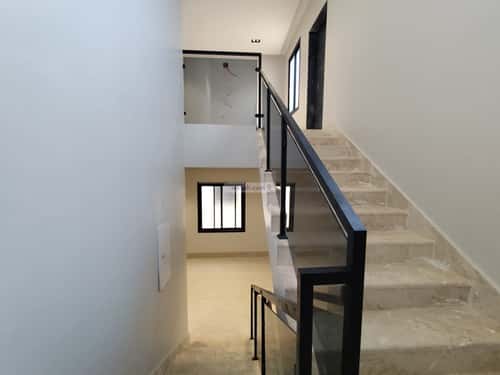 6 bedroom villa in Okaz 2