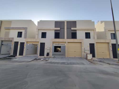 6 bedroom villa in Okaz 2