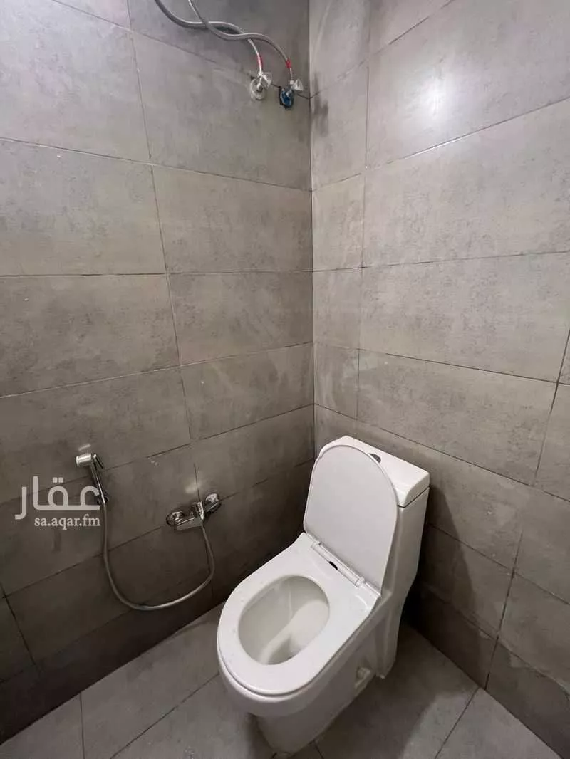 دور 4 غرف في السعادة 9