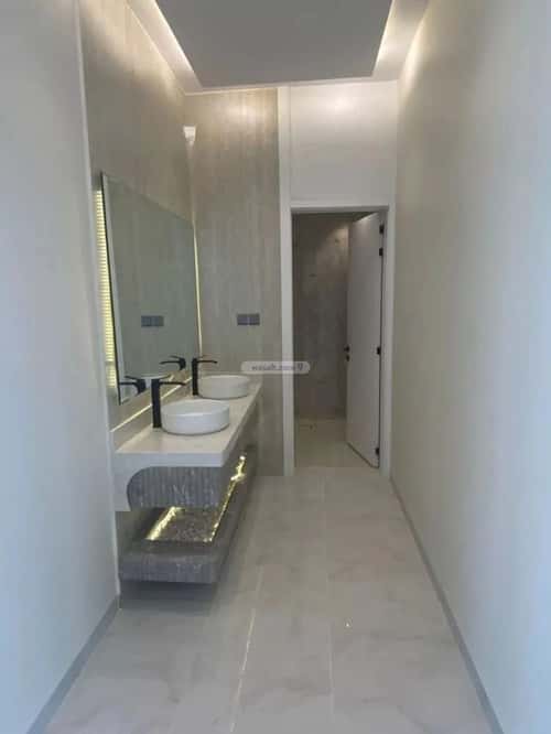4 bedroom villa in Al Bariah, Riyadh 10