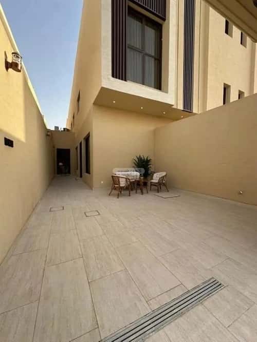 دور 3 غرف في عكاظ 12