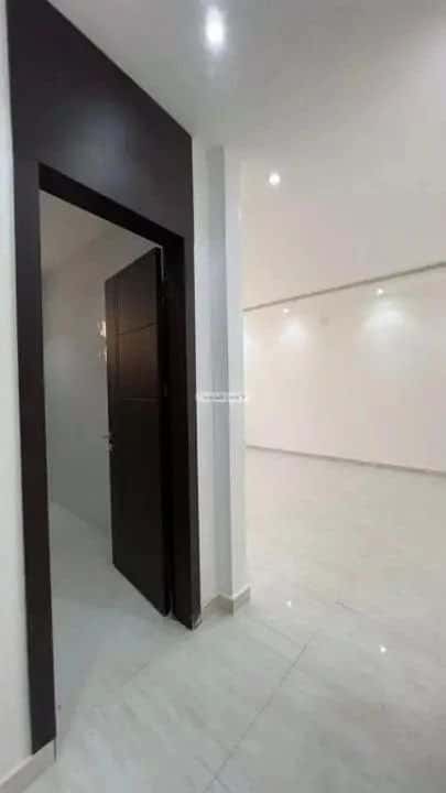 شقة 4 غرف في طويق 3
