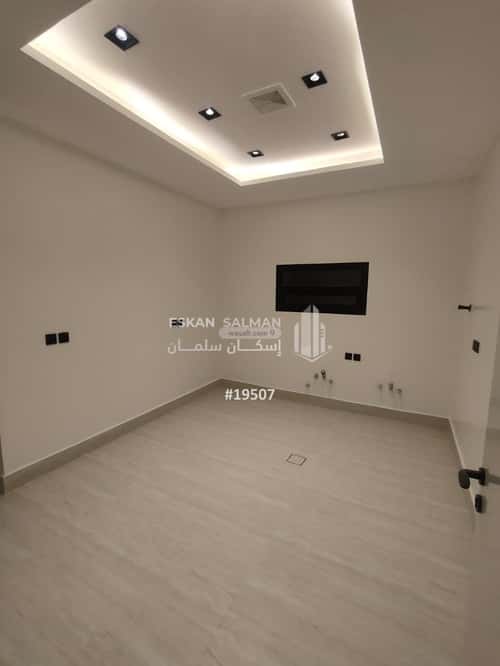 6 bedroom floor in Al Janadriyah 11