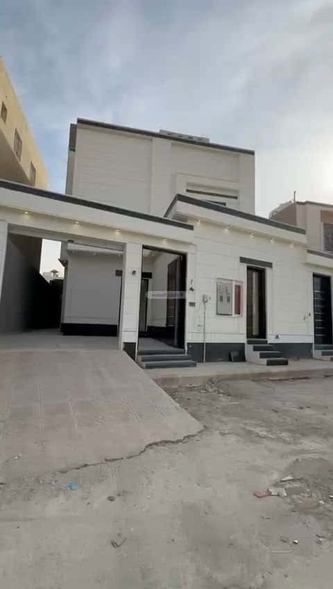 7 bedroom villa in Al Bayan 3