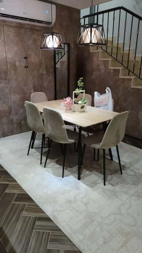 4 bedroom villa in Dhahrat Laban 4