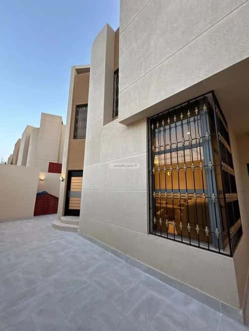 7 bedroom villa in Al Rabie 8