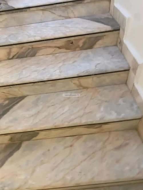 5 bedroom villa in Al Munsiyah 5