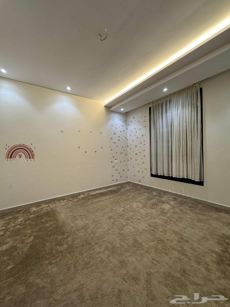 شقة 5 غرف في الصوارى 3