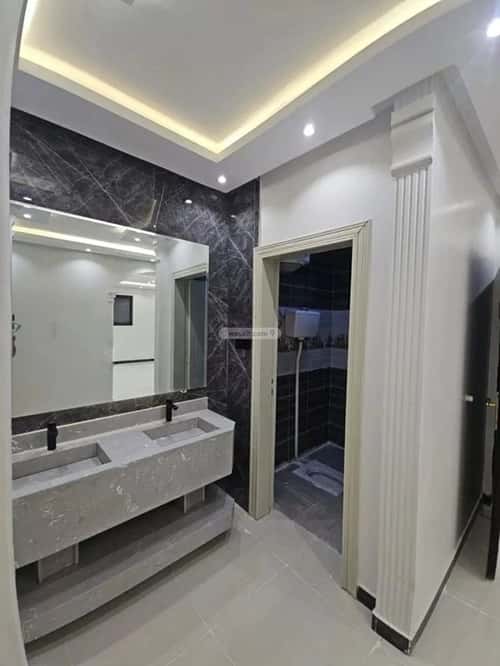 5 bedroom floor in Al Janadriyah 4
