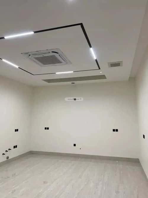 6 bedroom villa in Al Mahdiyyah 5