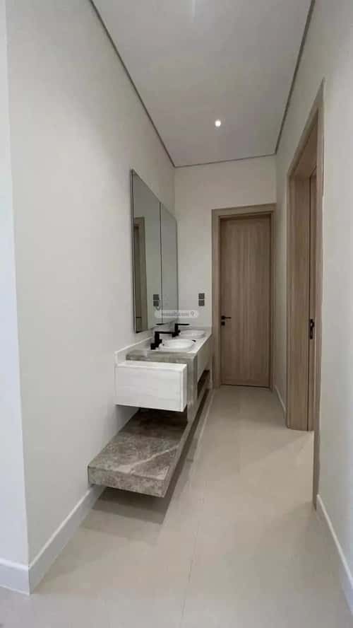 6 bedroom villa in Al Mahdiyyah 2