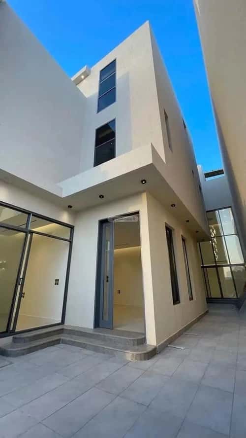 6 bedroom villa in Al Mahdiyyah 5