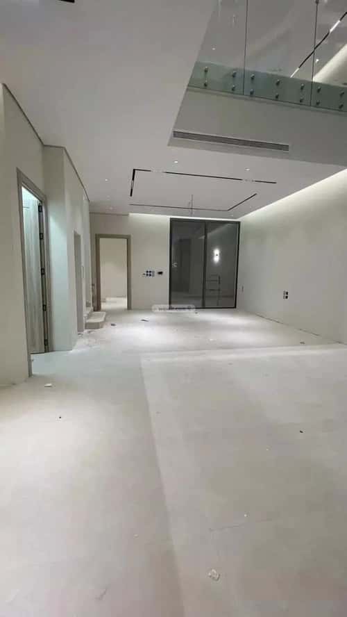 6 bedroom villa in Al Mahdiyyah 3