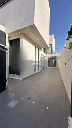 6 bedroom villa in Al Mahdiyyah 4