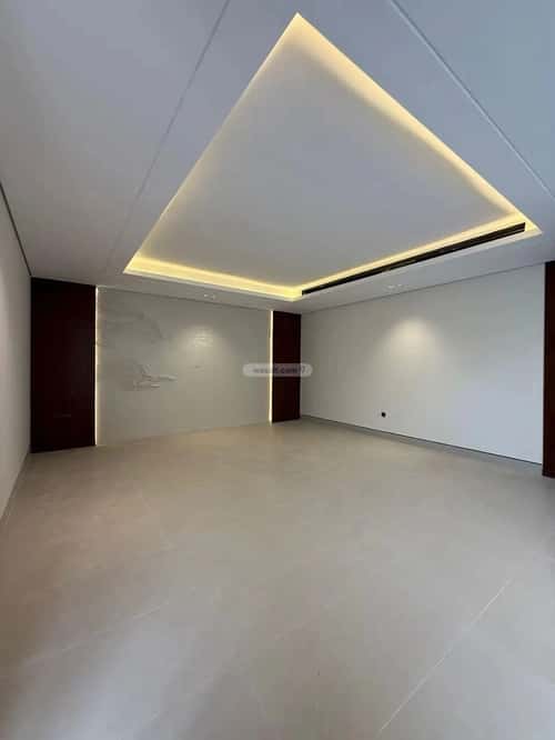 6 bedroom villa in Al Mahdiyyah 2