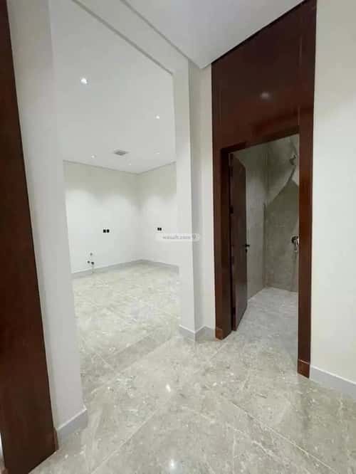 6 bedroom villa in Al Mahdiyyah 11