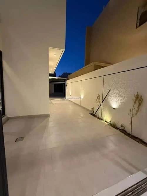 6 bedroom villa in Al Mahdiyyah 2