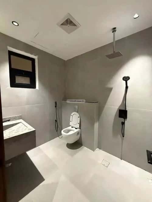6 bedroom villa in Al Mahdiyyah 9