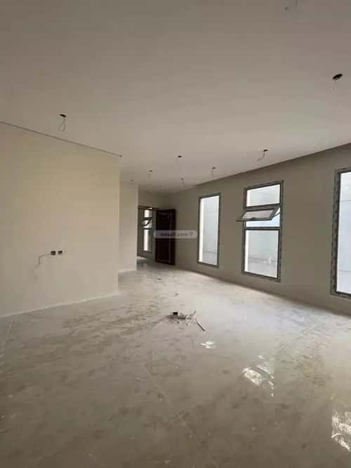 5 bedroom villa in Al Mahdiyyah 1