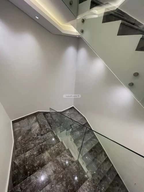 7 bedroom villa in Al Mahdiyyah 2