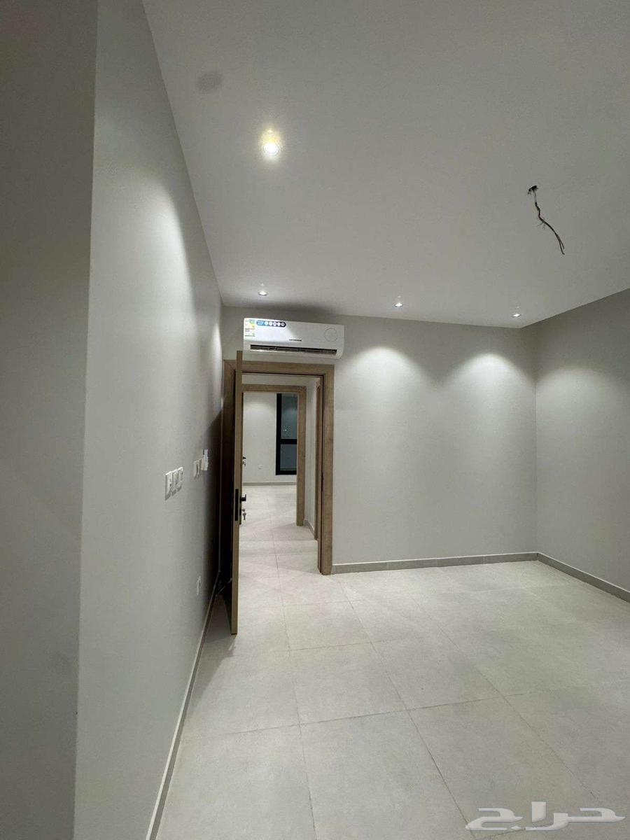 3 bedroom apartment in Al Marwa 8