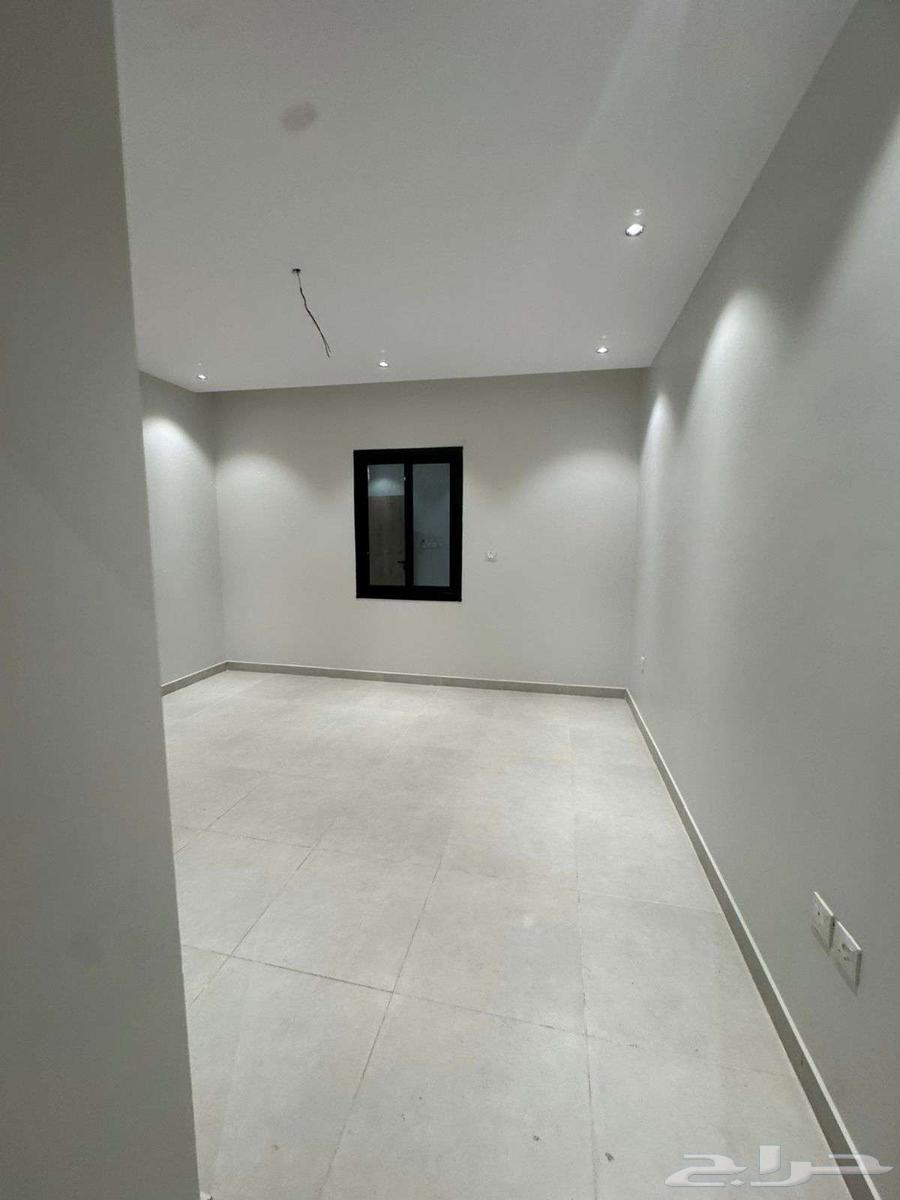 3 bedroom apartment in Al Marwa 9