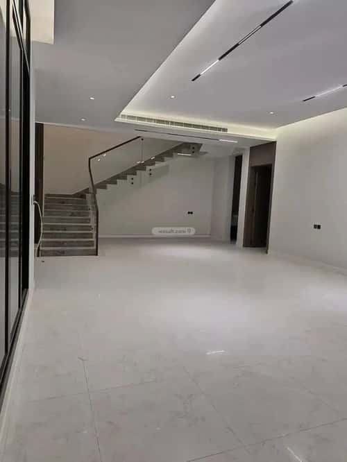 6 bedroom villa in Al Mahdiyyah 9
