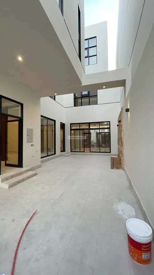 5 bedroom villa in Al Mahdiyyah 8
