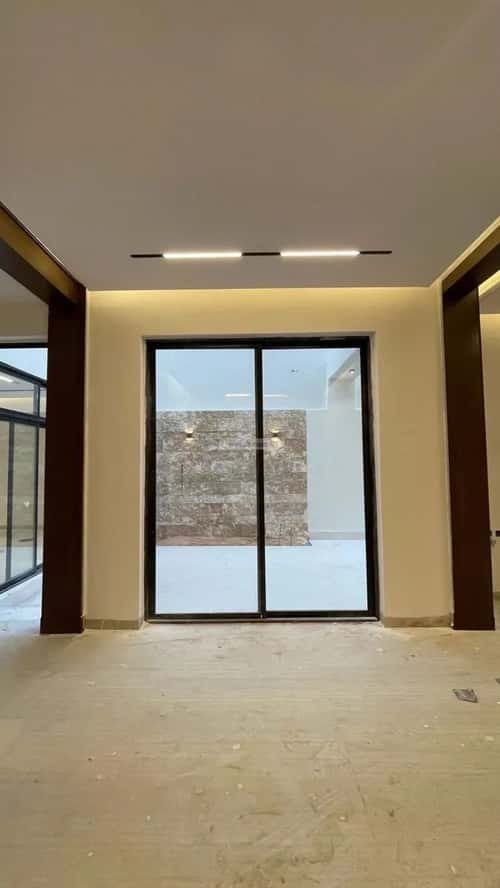 5 bedroom villa in Al Mahdiyyah 3