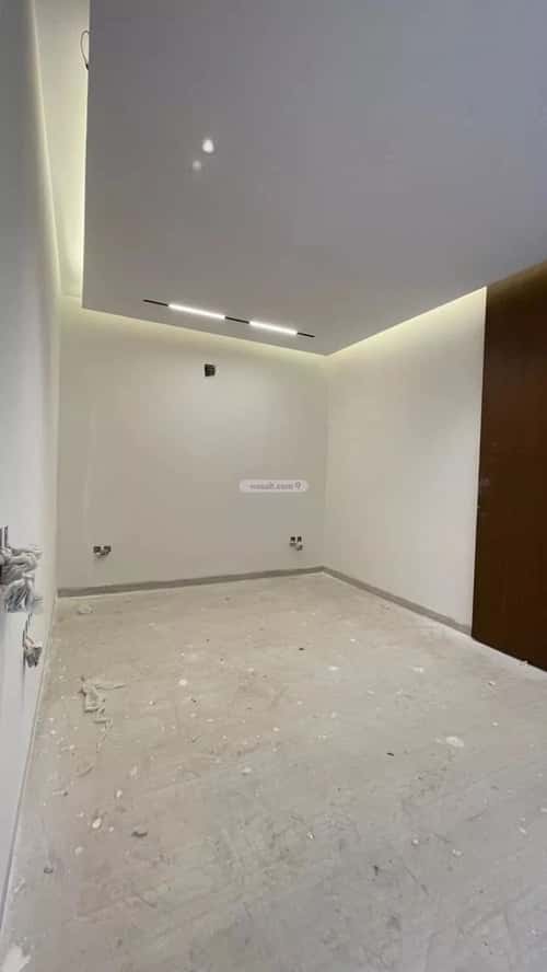 5 bedroom villa in Al Mahdiyyah 2