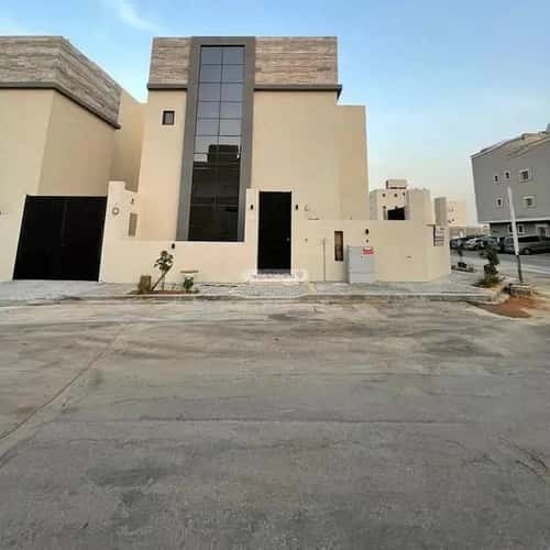 6 bedroom villa in Al Mahdiyyah 5